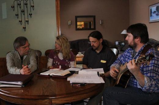 Six ideas for working with your worship team outside of Sunday mornings