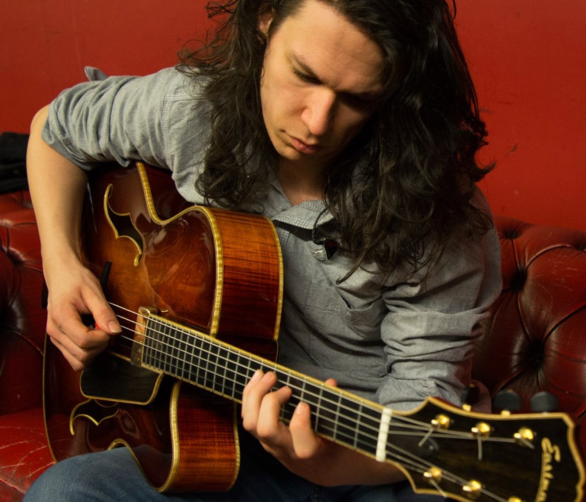 Creating Electric Guitar Parts for Worship: Rhythmic Division [Video]